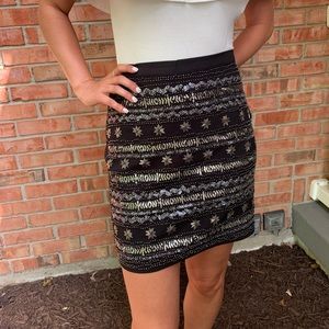 Black detailed skirt